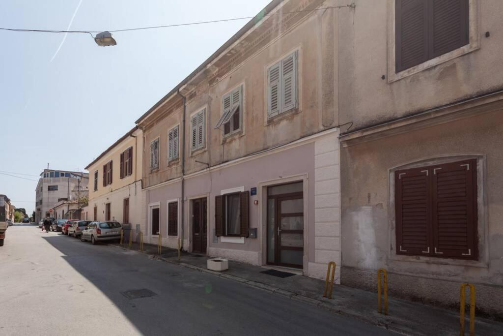 Apartman Luna Apartment Pula Bagian luar foto