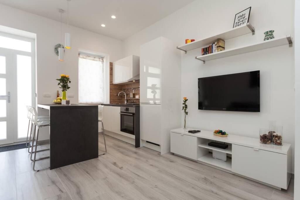 Apartman Luna Apartment Pula Bagian luar foto
