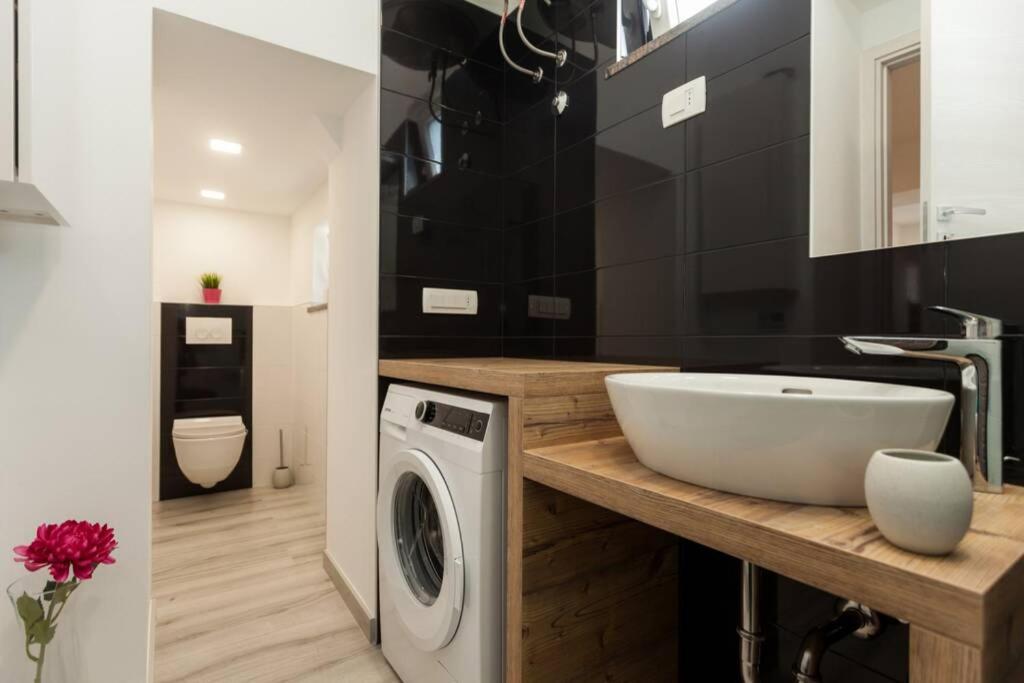 Apartman Luna Apartment Pula Bagian luar foto